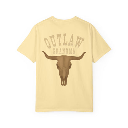 Outlaw Grandma Tee