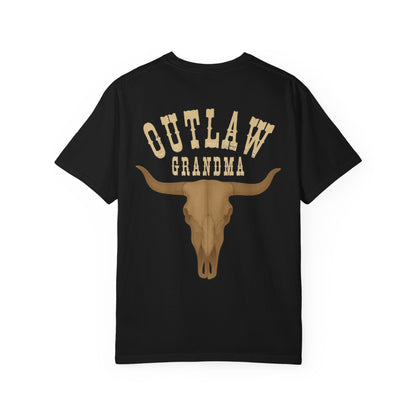 Outlaw Grandma Tee